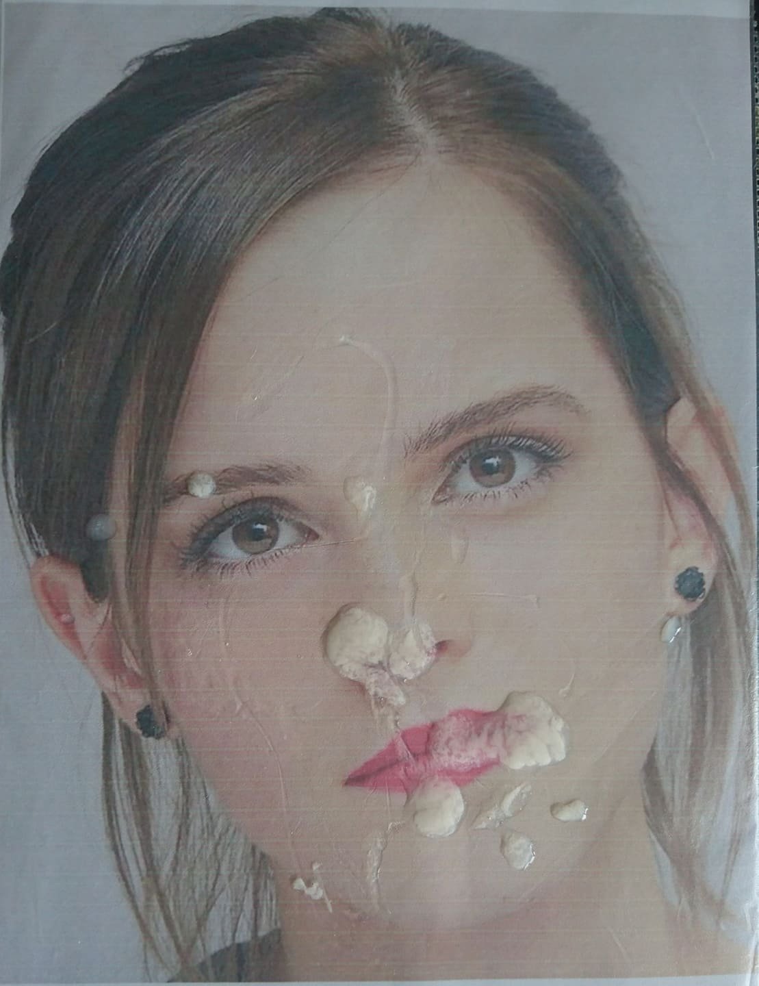 D1kLjo4y Emma Watson cum tribute 2 02.jpg